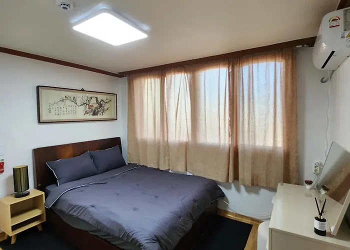 Traditional Fully Furnished 2bdrm In Apartamento Seúl