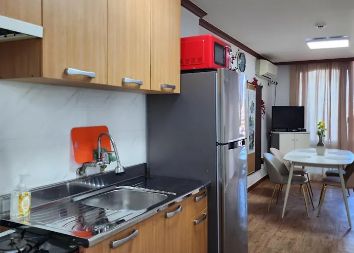 Apartamento Traditional Fully Furnished 2bdrm In Seúl